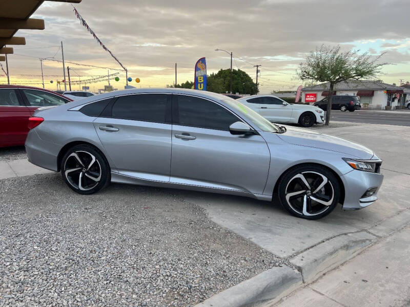 2020 Honda Accord Sport photo 3