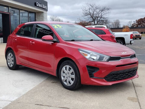 2023 Kia Rio 5-Door S