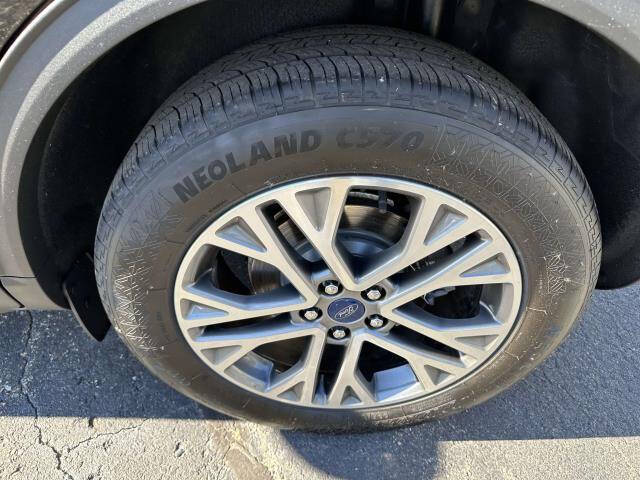 2021 Ford Escape SEL