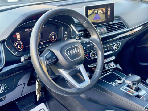 2018 Audi Q5 2.0T quattro Premium Plus