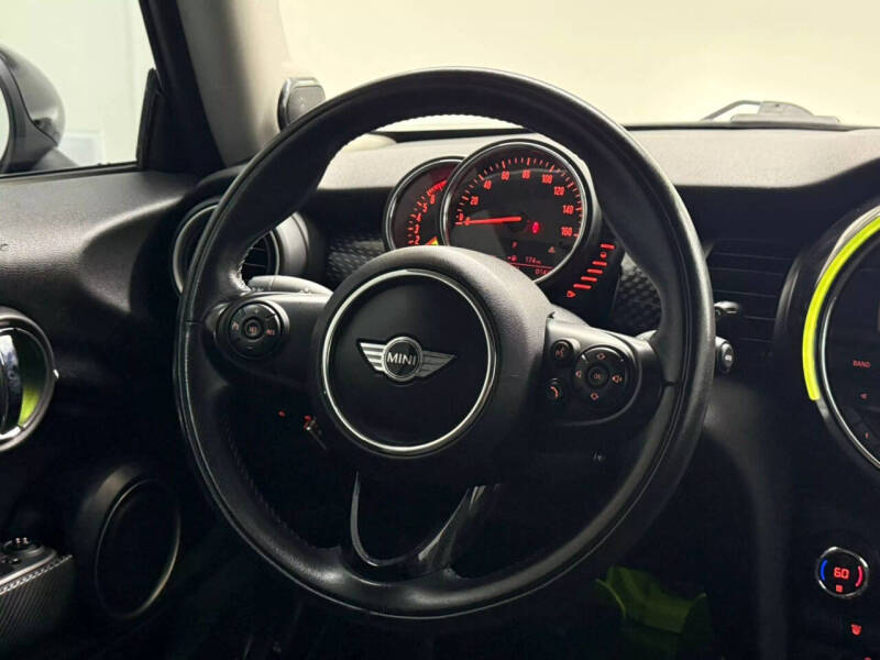 2015 MINI Hardtop 2 Door Cooper S