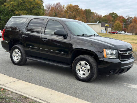 2014 Chevrolet Tahoe for sale at ECONO AUTO INC in Spotsylvania VA