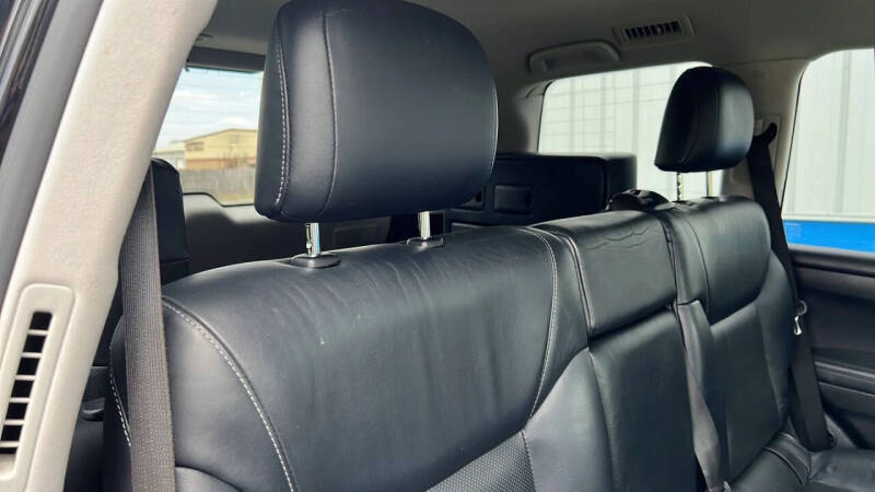 2013 Lexus LX 570