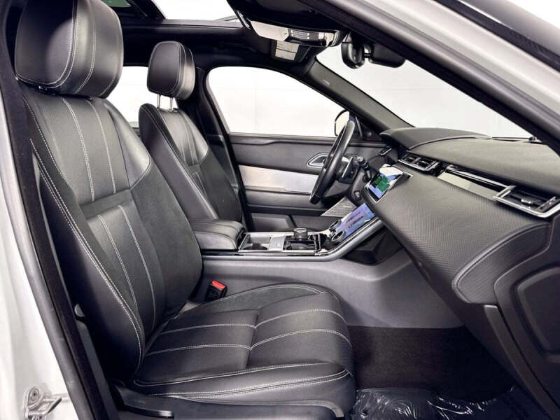 2019 Land Rover Range Rover Velar P250 R-Dynamic SE