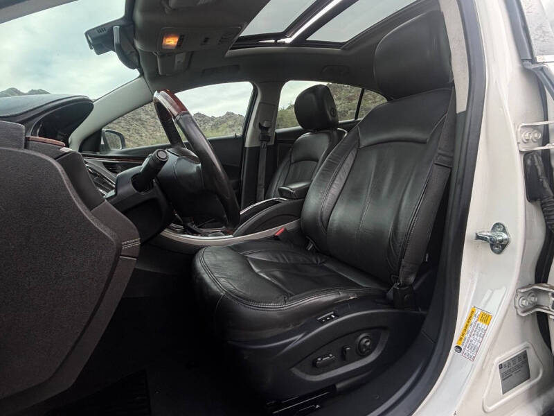 2013 Buick LaCrosse Premium 2