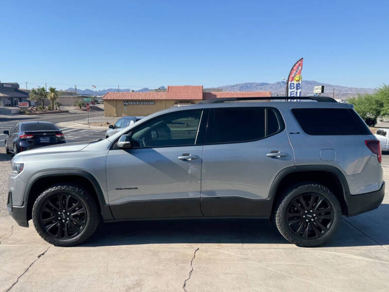 2023 GMC Acadia SLE