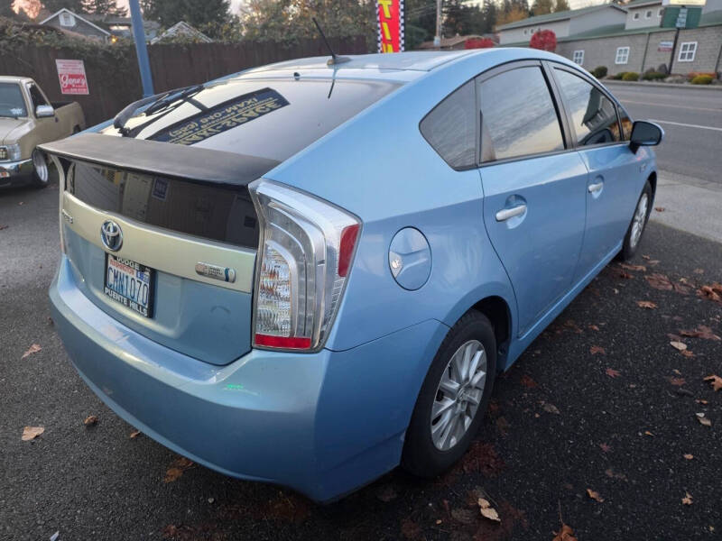 2012 Toyota Prius Plug-in Hybrid
