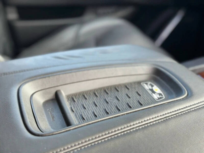 2016 Cadillac Escalade Premium Collection