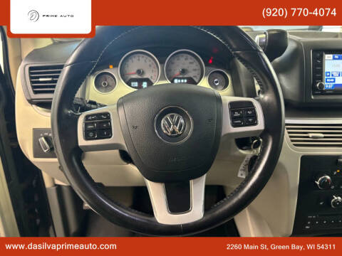 2012 Volkswagen Routan