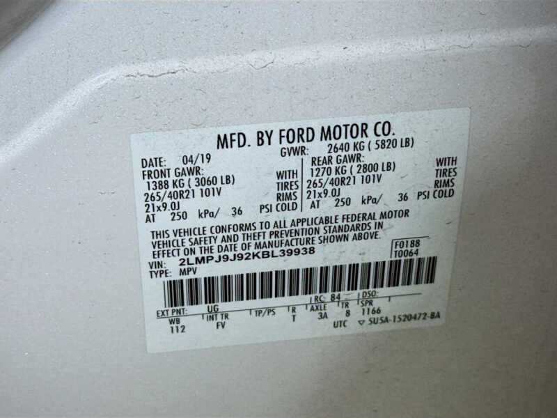 2019 Lincoln Nautilus Black Label