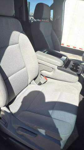 2018 Chevrolet Silverado 1500 Custom