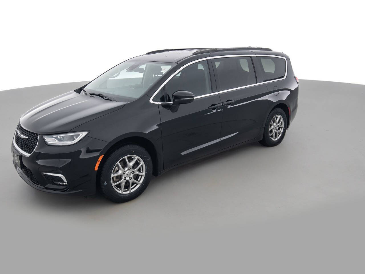 Used Car 2021 Chrysler Pacifica  Touring 4dr Mini Van For Sale Under $20,000 In Coal City, Illinois