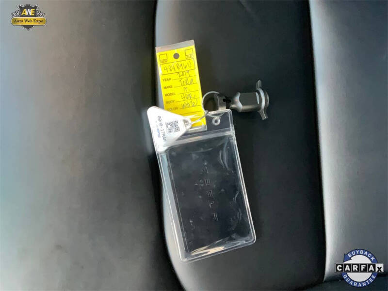 2019 Tesla Model 3 Standard Range Plus