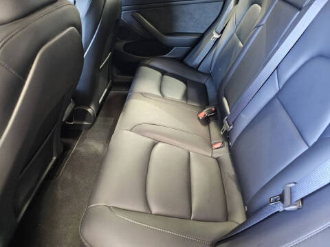 2023 Tesla Model 3 Performance