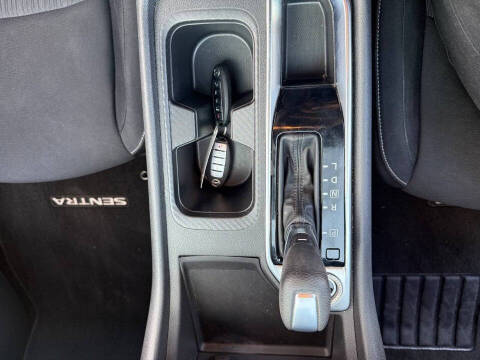 2020 Nissan Sentra SV