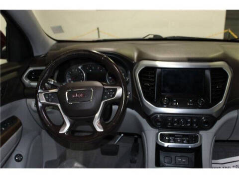 2020 GMC Acadia SLE