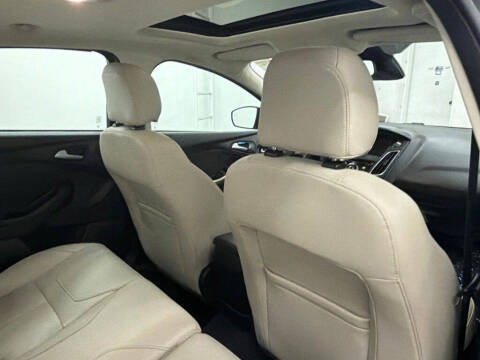 2017 Ford Focus Titanium