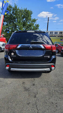 2018 Mitsubishi Outlander SEL