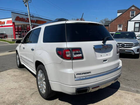 2016 GMC Acadia Denali