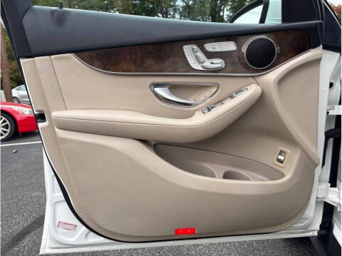 2018 Mercedes-Benz GLC GLC 300