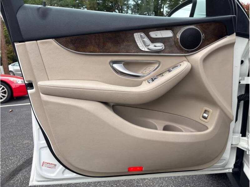 2018 Mercedes-Benz GLC GLC 300