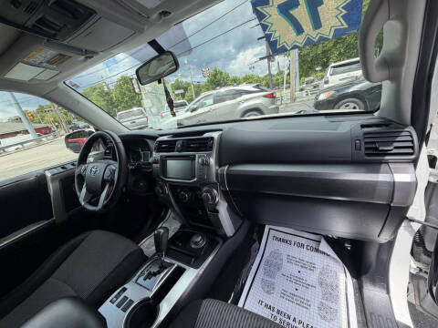 2017 Toyota 4Runner SR5