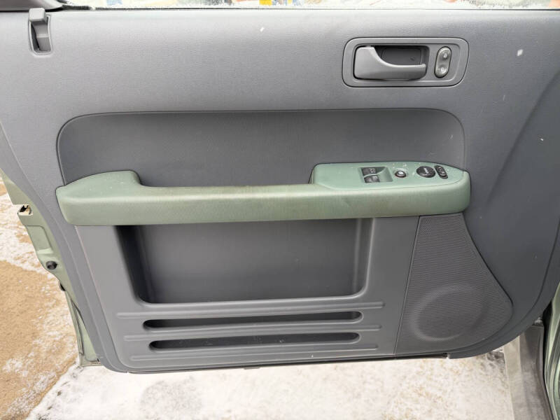 2005 Honda Element LX