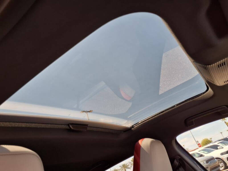 2025 Volkswagen Golf GTI SE