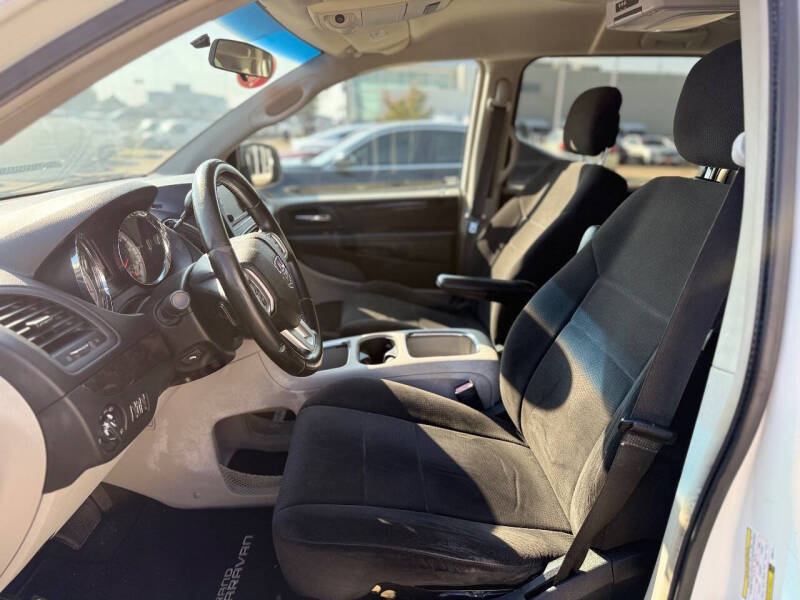 2012 Dodge Grand Caravan Crew