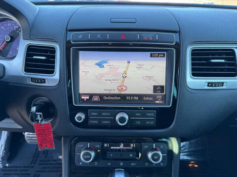 2017 Volkswagen Touareg V6 Executive