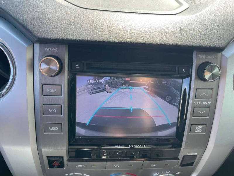 2015 Toyota Tundra SR5