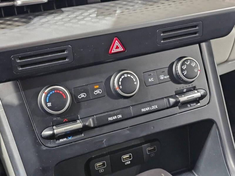 2024 Kia Carnival