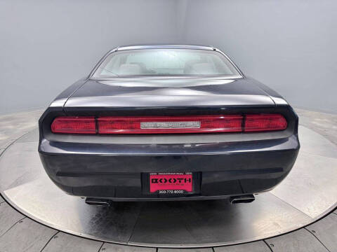 2012 Dodge Challenger SXT