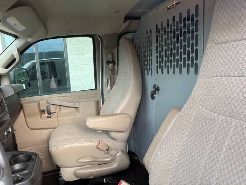 2017 Chevrolet Express 2500