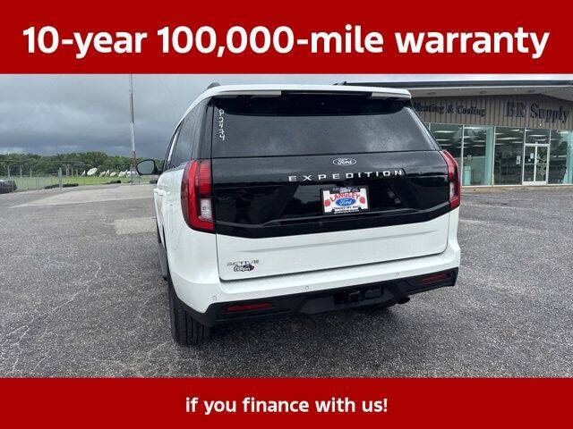 2025 Ford Expedition Active