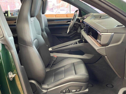 2024 Porsche Macan 4 Electric