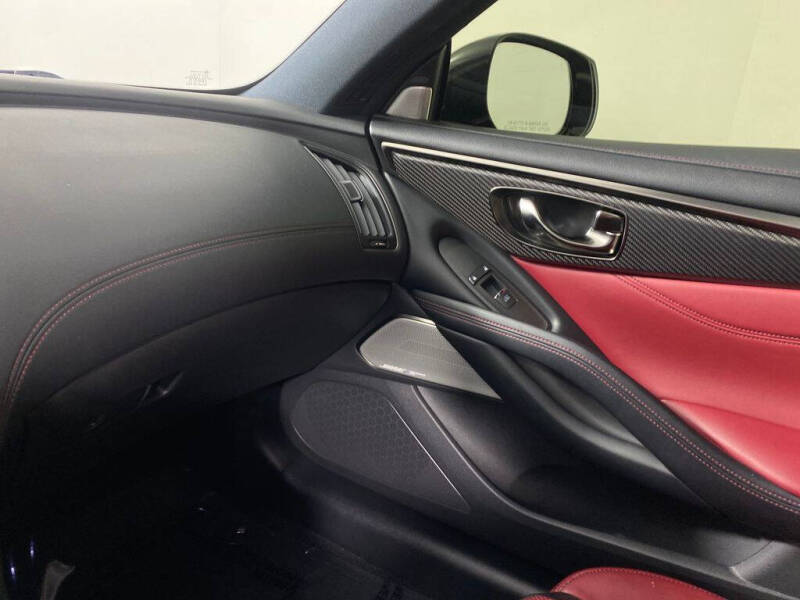 2021 Infiniti Q60 Red Sport 400