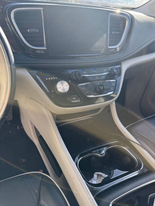 2021 Chrysler Pacifica Hybrid Limited