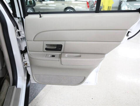 2011 Ford Crown Victoria LX