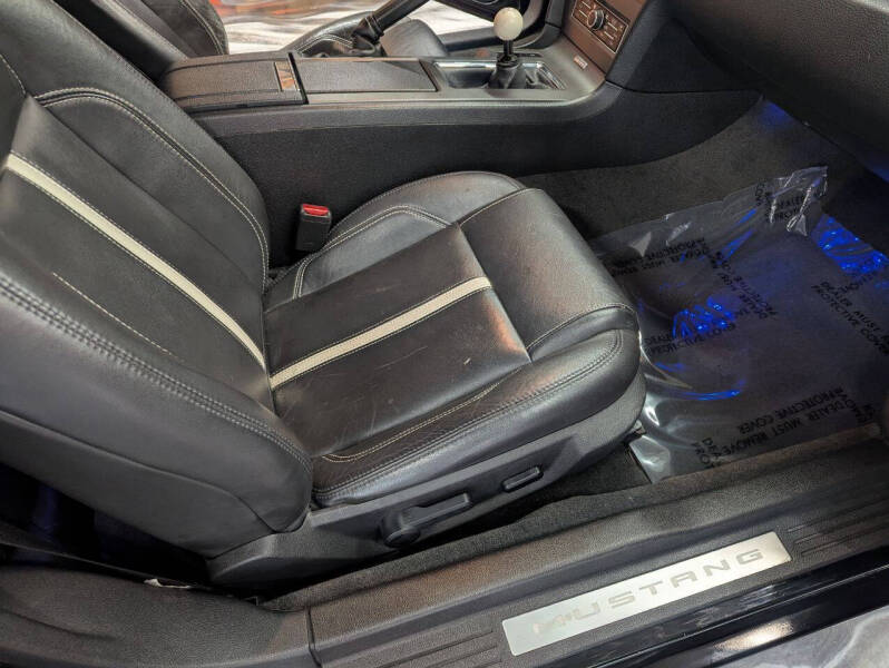 2012 Ford Mustang GT Premium