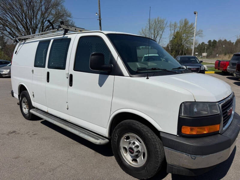 2017 GMC Savana 2500