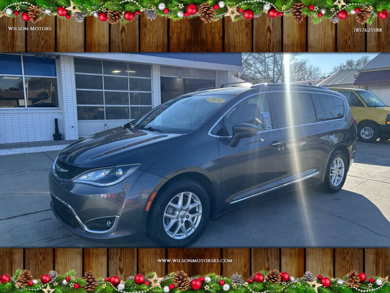 2020 Chrysler Pacifica Touring L