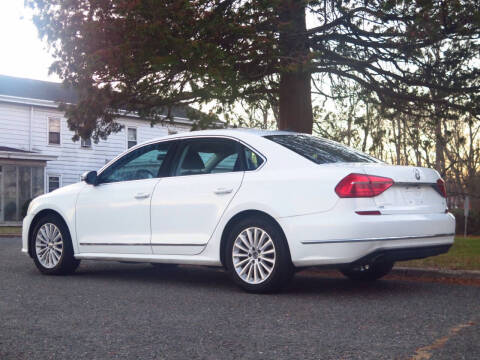 2016 Volkswagen Passat 1.8T SE