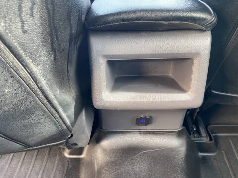 2021 Toyota Camry Hybrid LE