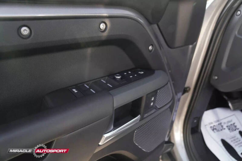 2020 Land Rover Defender 110 X