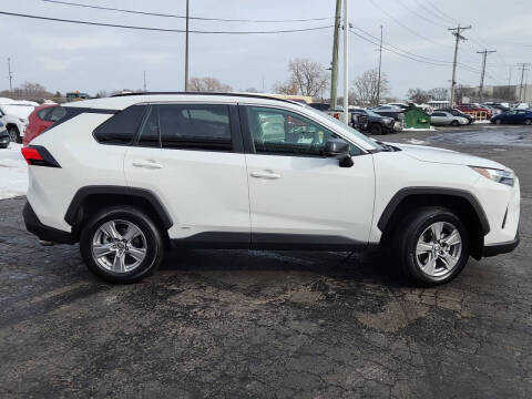 2025 Toyota RAV4 Hybrid LE