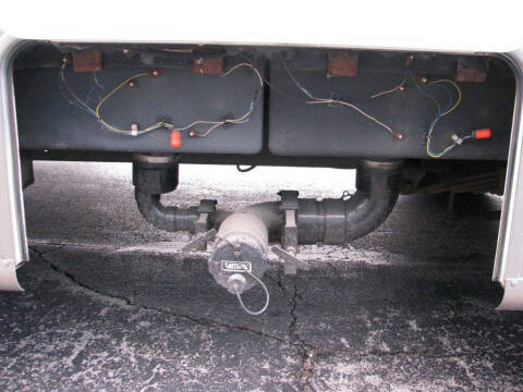 2003 Ford E-Series E-450 SD