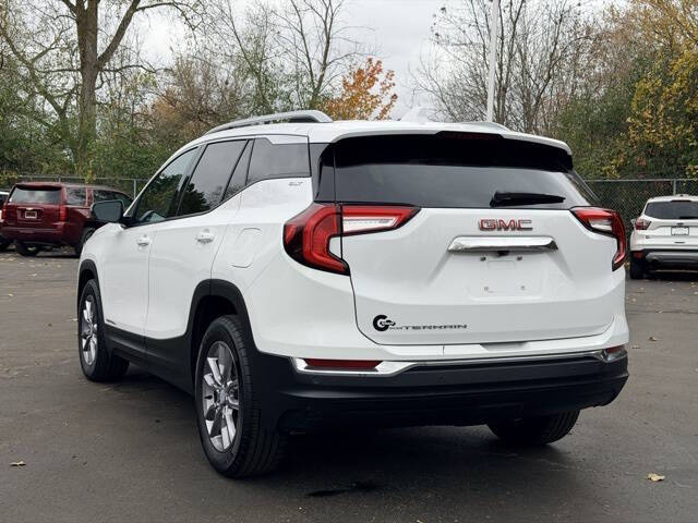 2023 GMC Terrain SLT