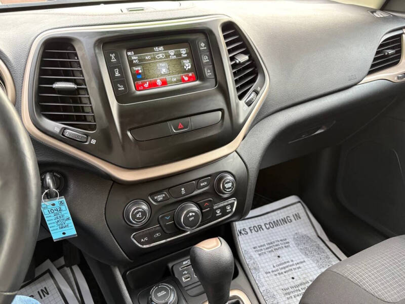 2017 Jeep Cherokee Latitude