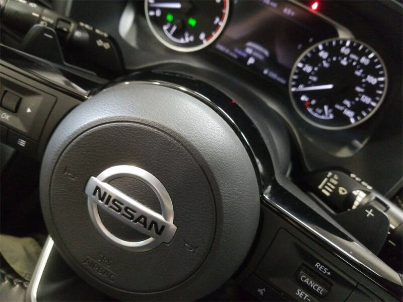 2021 Nissan Rogue SL